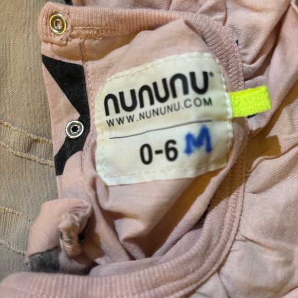 Nununu pink organic cotton starred ⭐️ tulle collar  onsie 0-6 months - Picture 2 of 4